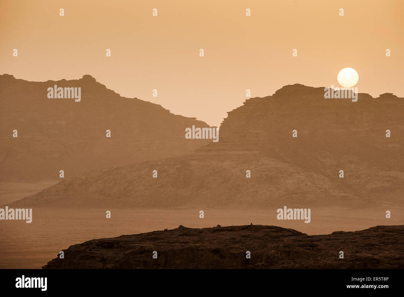 Sonnenuntergang in Wadi Rum, Jordanien, Naher Osten Stockfoto