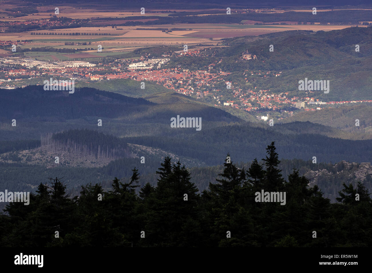 Blick vom Brocken Gipfel, Harz, Sachsen-Anhalt, Deutschland, Europa Stockfoto