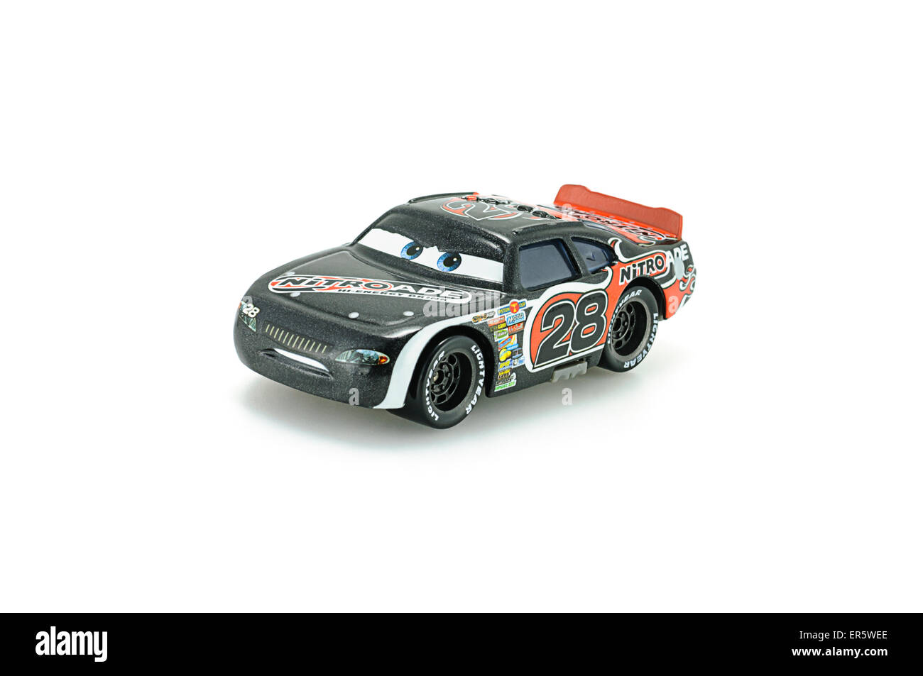 Bangkok, Thailand - 2. Februar 2015: Nummer 28 Nitroade Racer Aiken Axler ein Protagonist der dem Disney Pixar Film Cars. Stockfoto