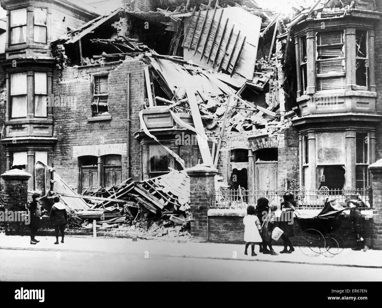 Nr. 20 und 21 Cleveland Road, getroffen durch deutsche Schale Feuer während eines Überfalls durch die Kaiserliche Marine an der Ostküste 15. Dezember 1914 Hartlepool Stockfoto