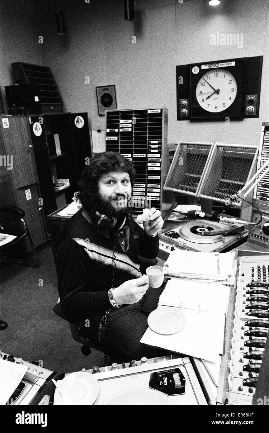 Dave Lee Travis DJ BBC Radio One Breakfast Show, 28. Juni 1978. Ein Tag im Leben, Funktion. 07:53 und Zeit für eine Tee-Pause. Stockfoto