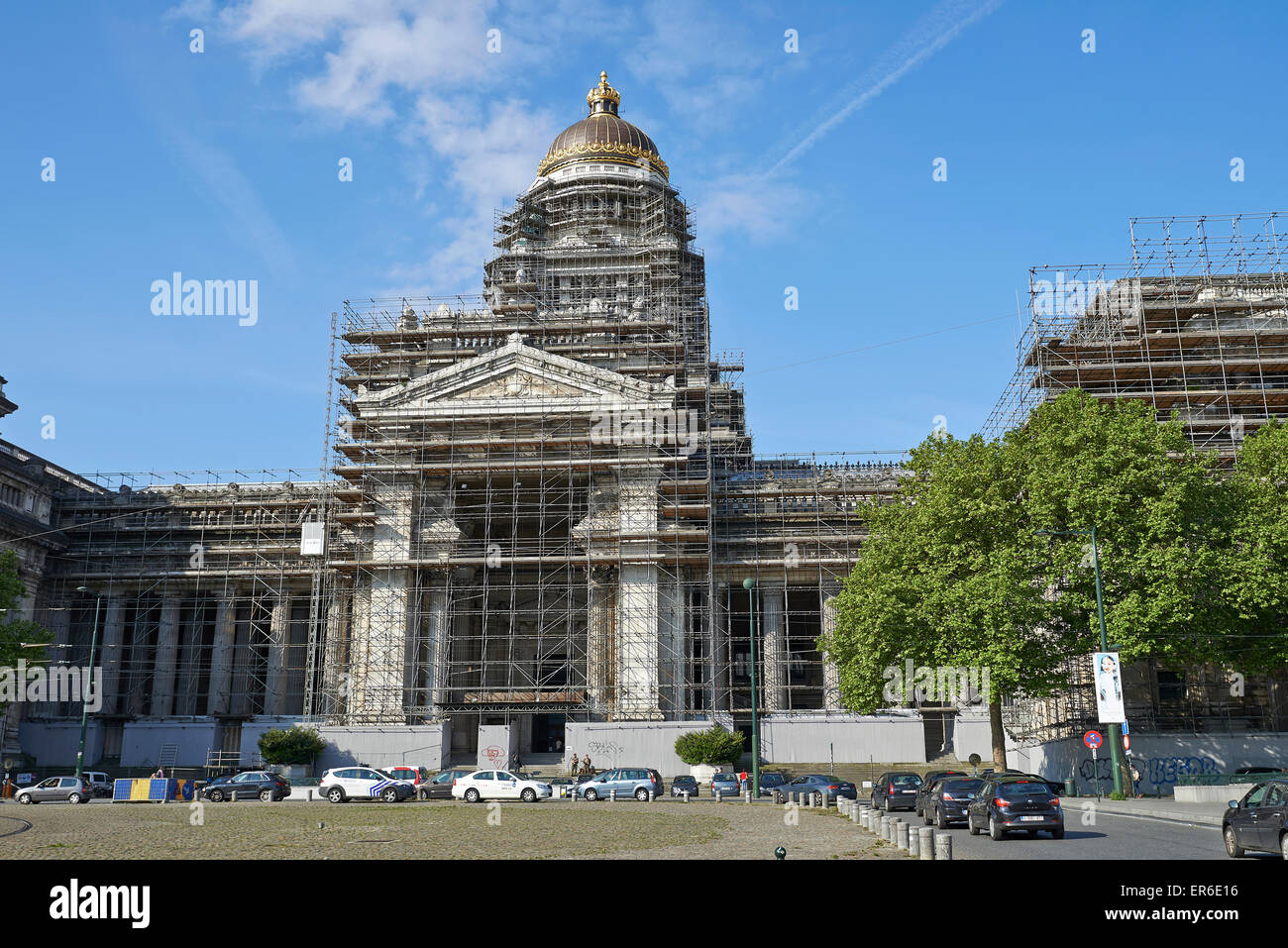 Brüssel, Belgien - 27. Mai 2015: A Vorderansicht eines der größten Gebäude im 19. Jahrhundert errichtet. Das Gericht Stockfoto