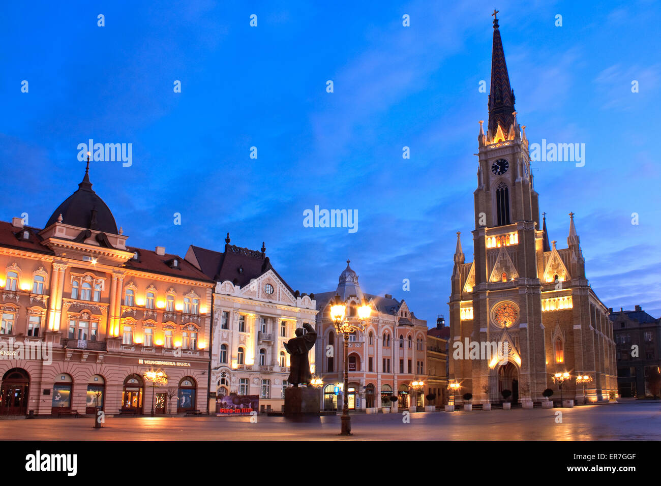 Novi Sad Stadtzentrum im Morgengrauen Stockfoto