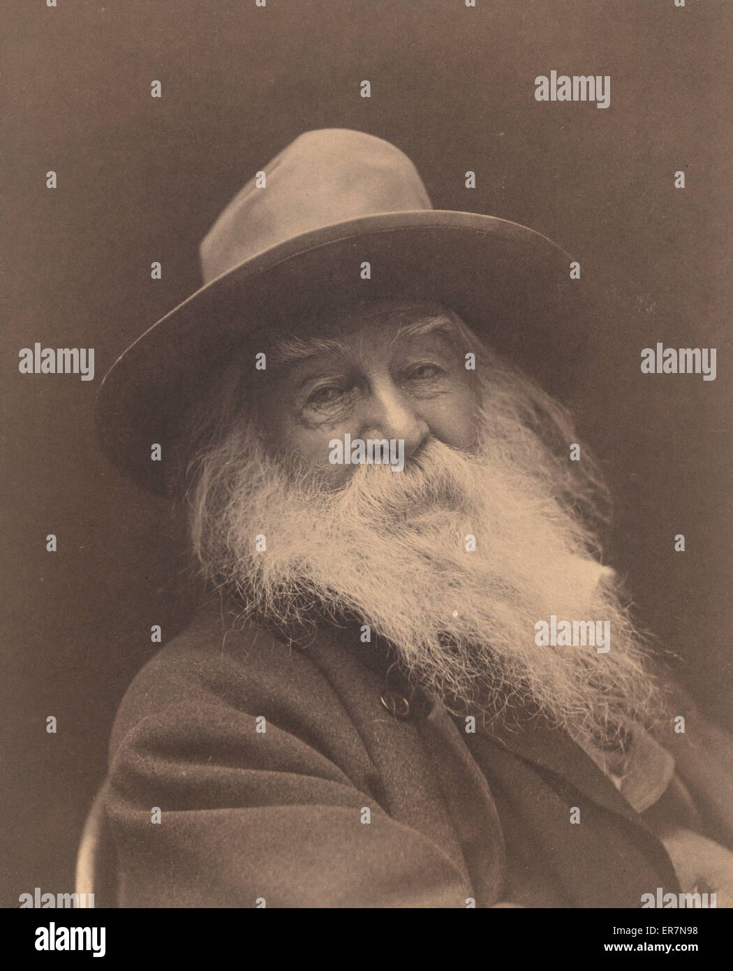 Walt Whitman, Kopf und Schultern Porträt, direkt gegenüber, Hut. Datum, 1887. Stockfoto
