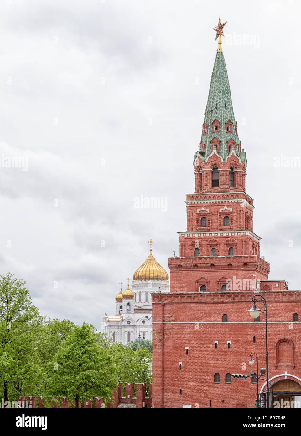Borovitskaya Turm des Moskauer Kreml Stockfoto