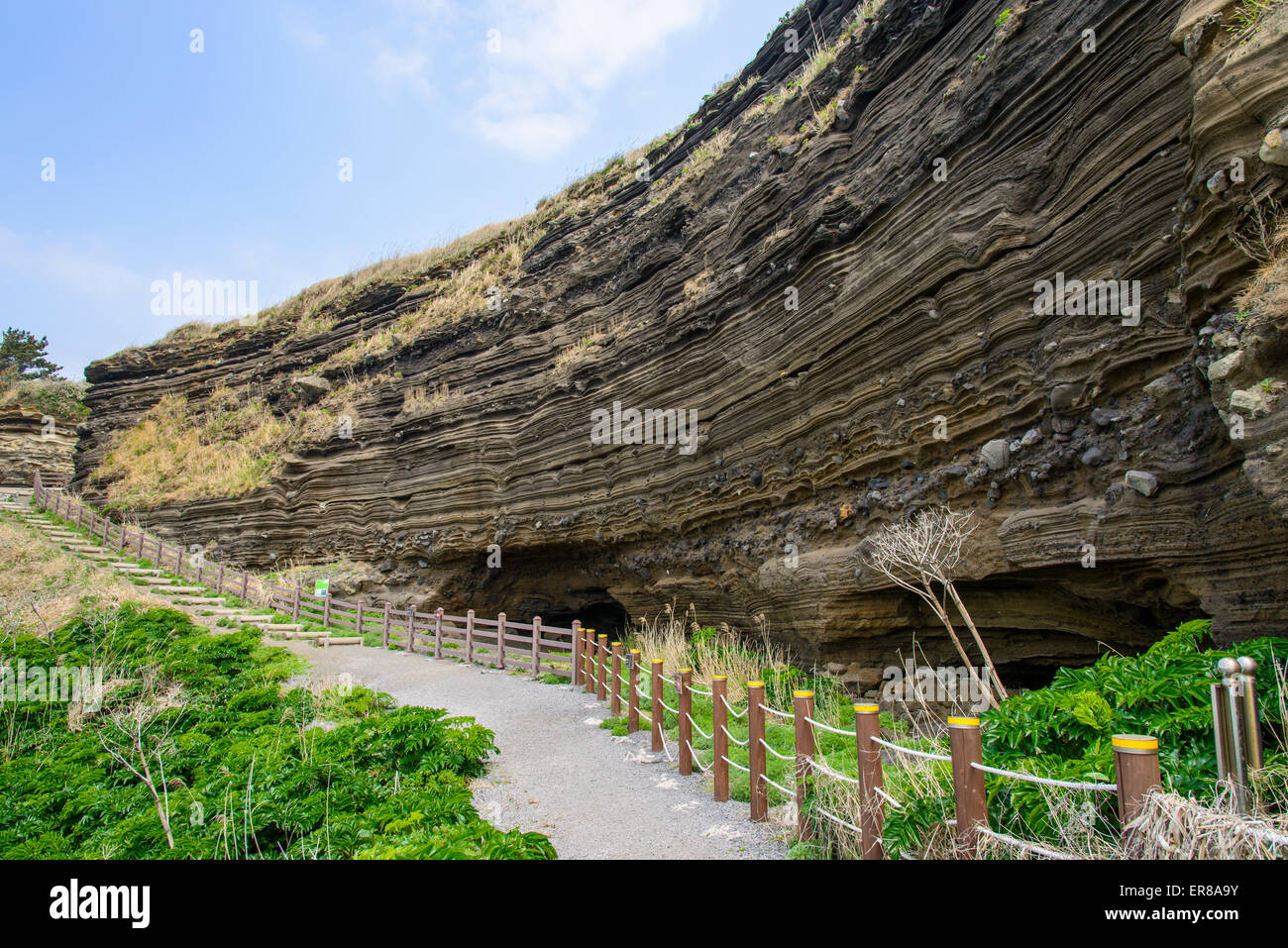 Sedimentgestein (pyroklastischen Ablagerung) bei Suwolbong, UNESCO Global Geopark, Insel Jeju, Korea. Stockfoto
