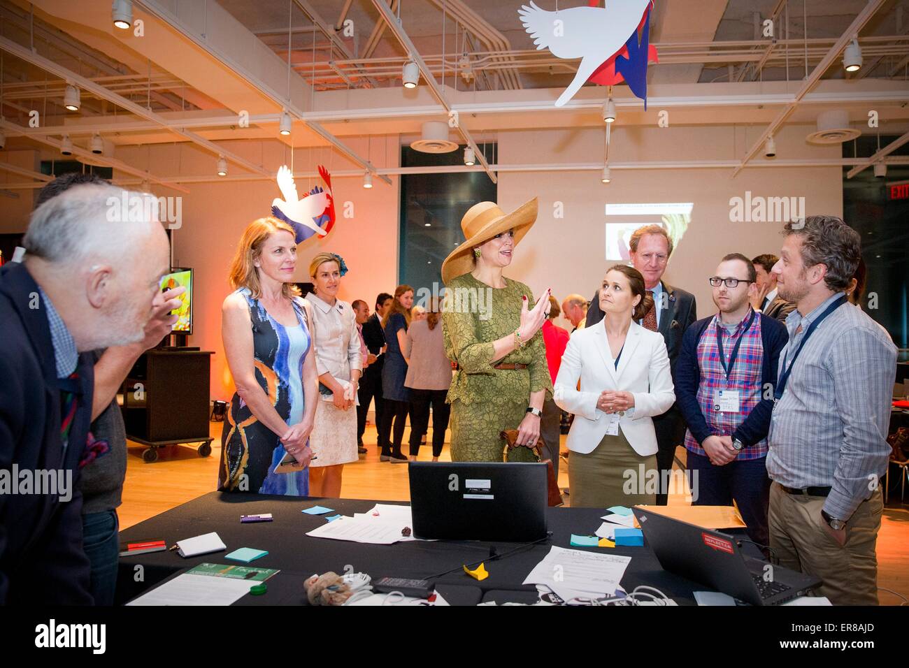 Ottawa, Kanada. 28. Mai 2015. König Willem-Alexander und Maxima der Königin der Niederlande zu besuchen das Museum der Natur zu besuchen in der speziellen Ausstellung Galerie der Diplohack Diskussion in Ottawa, Kanada, 28. Mai 2015. Der König und die Königin der Niederlande bringen einen Staatsbesuch vom 27. bis 29. nach Kanada Mai. Bildnachweis: Dpa picture Alliance/Alamy Live News Stockfoto