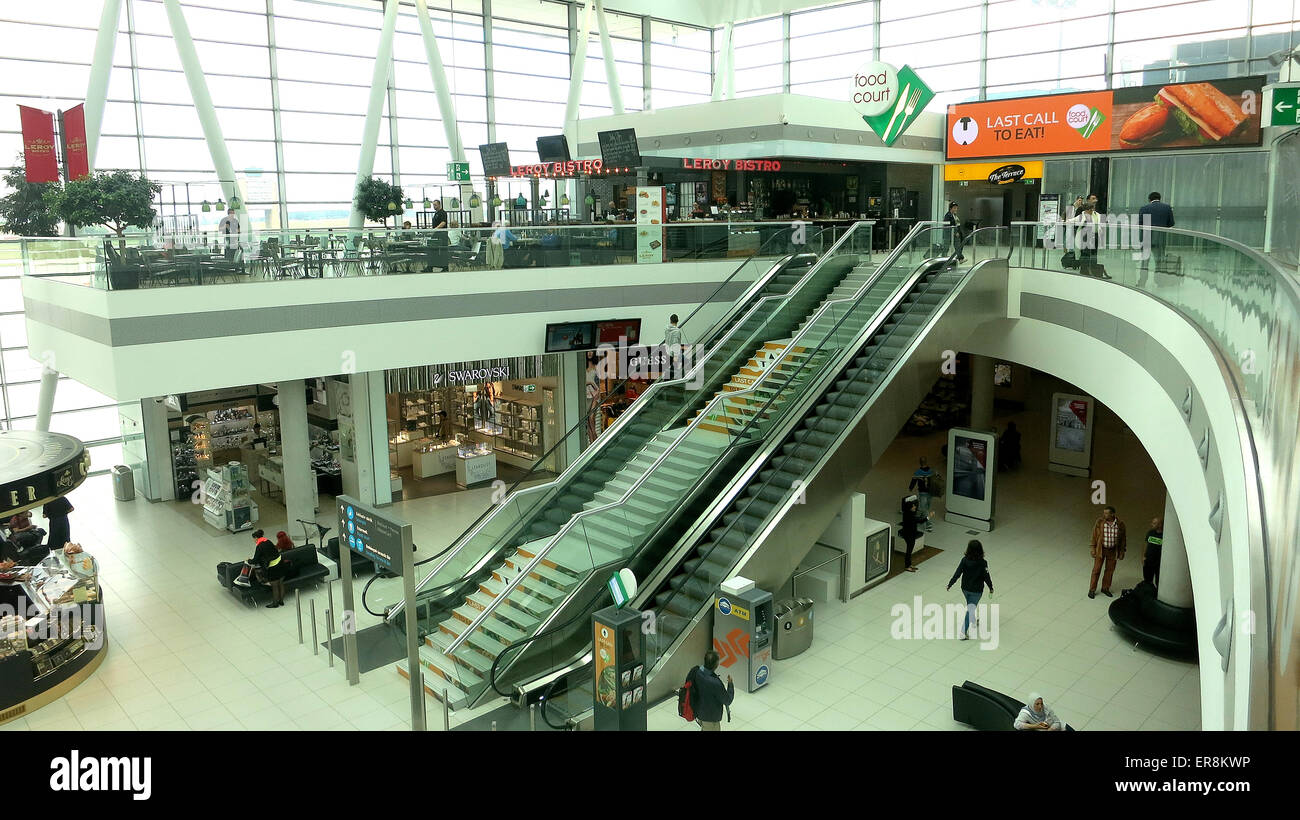 Innere des Ferenc Listz internationalen Flughafen Budapest Ungarn Stockfoto
