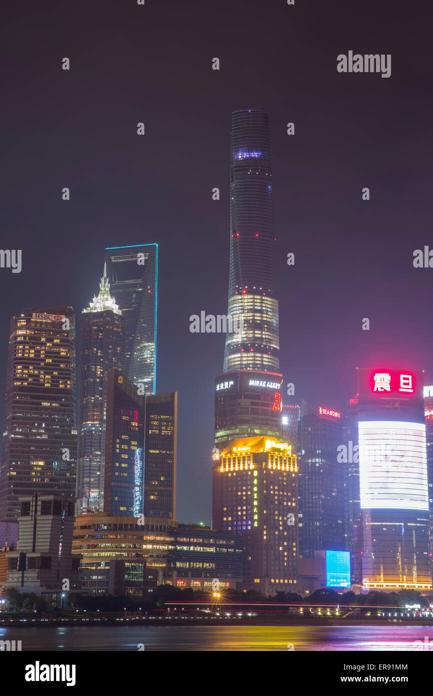 Lujiazui Innenstadt in der Nacht, shanghai China. Stockfoto