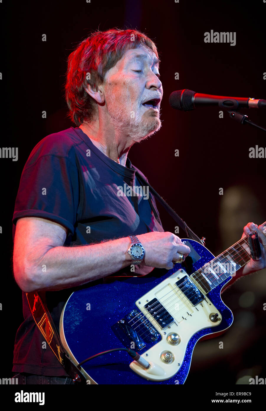 Chris Rea im Konzert am Carre Theater Amsterdam mit: Chris Rea Where: Amsterdam, Niederlande: 24. November 2014 Credit: WENN.com Stockfoto