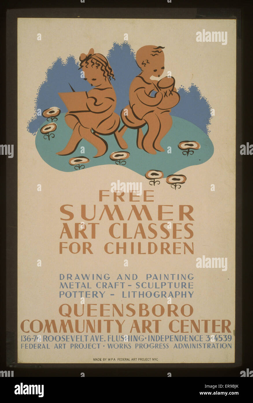 Kostenlose Sommerkurse für Kinder zum Zeichnen und Malen, m Stockfoto