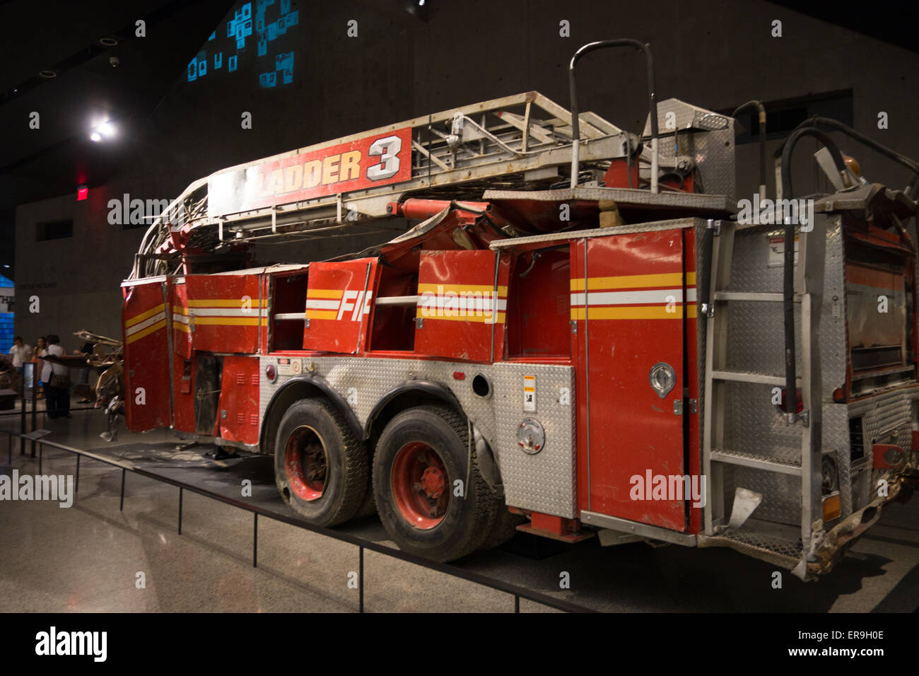 National September 11 Memorial & Museum, Feuerwehrauto von Ladder Company 3 von Ground Zero, New York, New York USA Stockfoto