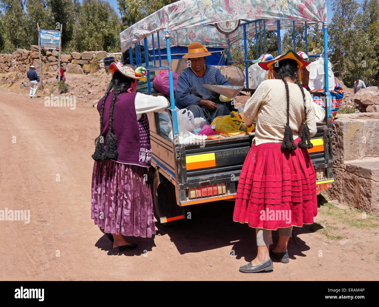 Produkte Hersteller, Capachica Halbinsel, Titicacasee, Peru Reisen Stockfoto
