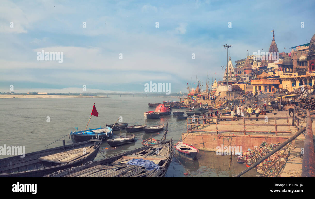 Eine Ansicht des Heiligen Ghats von Varanasi Stockfoto