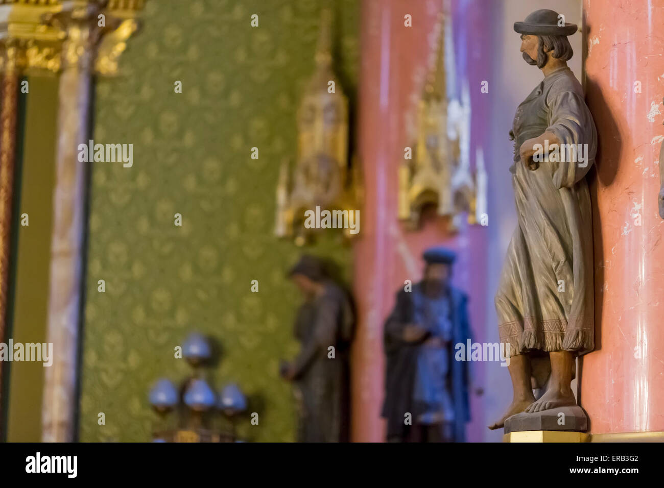 BUDAPEST, Ungarn - 26. März 2014: Innenraum des ungarischen Parlamentsgebäudes in Budapest. Es ist eines der ältesten Legislat Europas Stockfoto