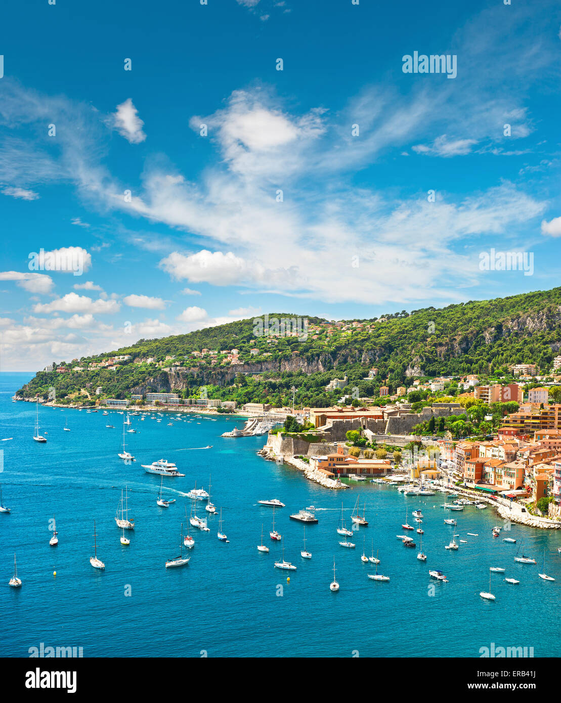 Sommer Urlaub mit schönen blauen Himmel Hintergrund. Côte d ' Azur, Stockfoto