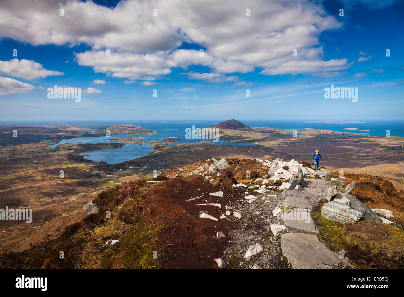 Blick vom Gipfel des Diamond Hill Nationalpark Connemara, County Galway, Irland. Provinz Connaught Stockfoto