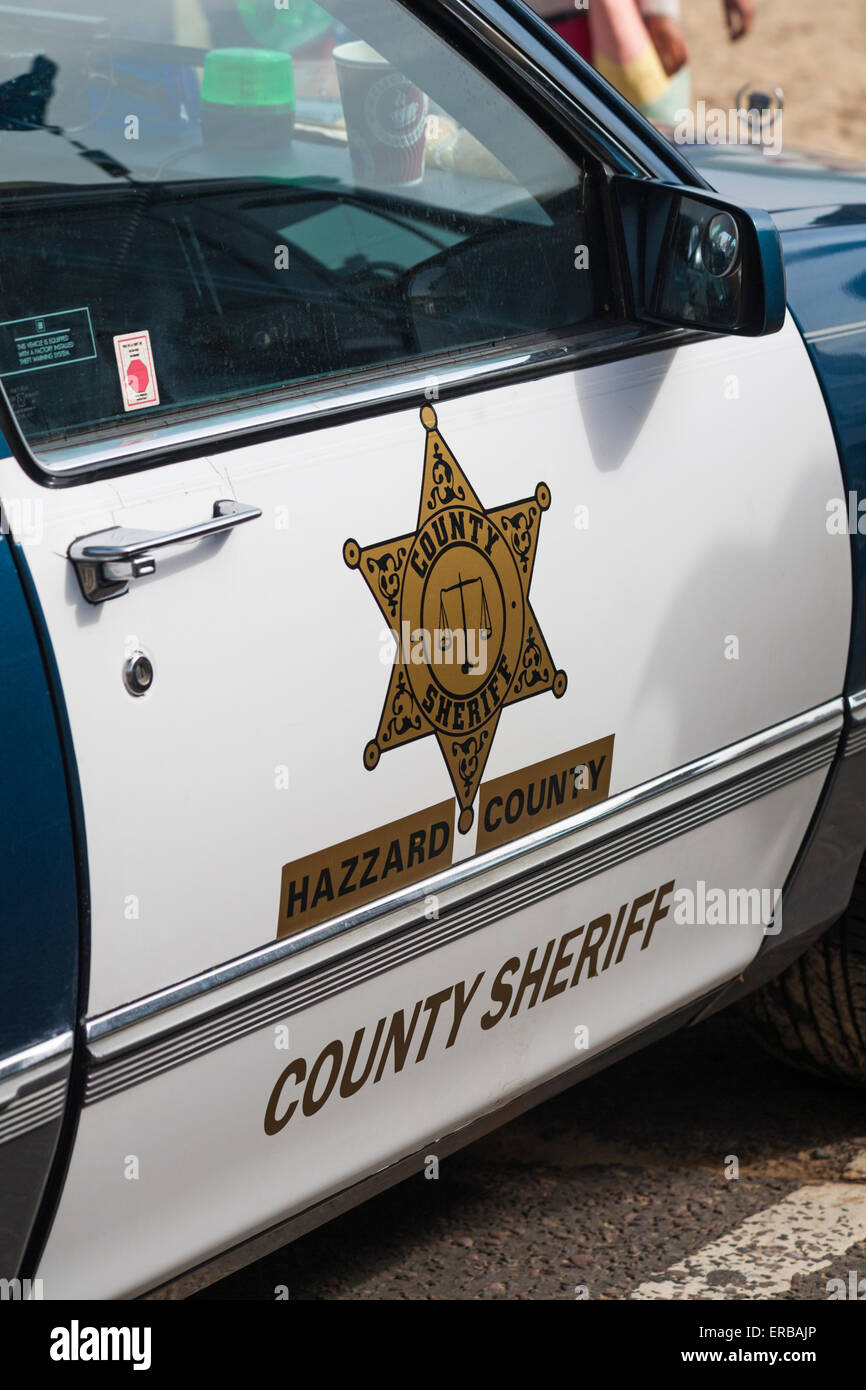 Hazzard County county Sheriff Fleetwood Sixty Special Cadillac Auto Räder Festival Bournemouth Stockfoto