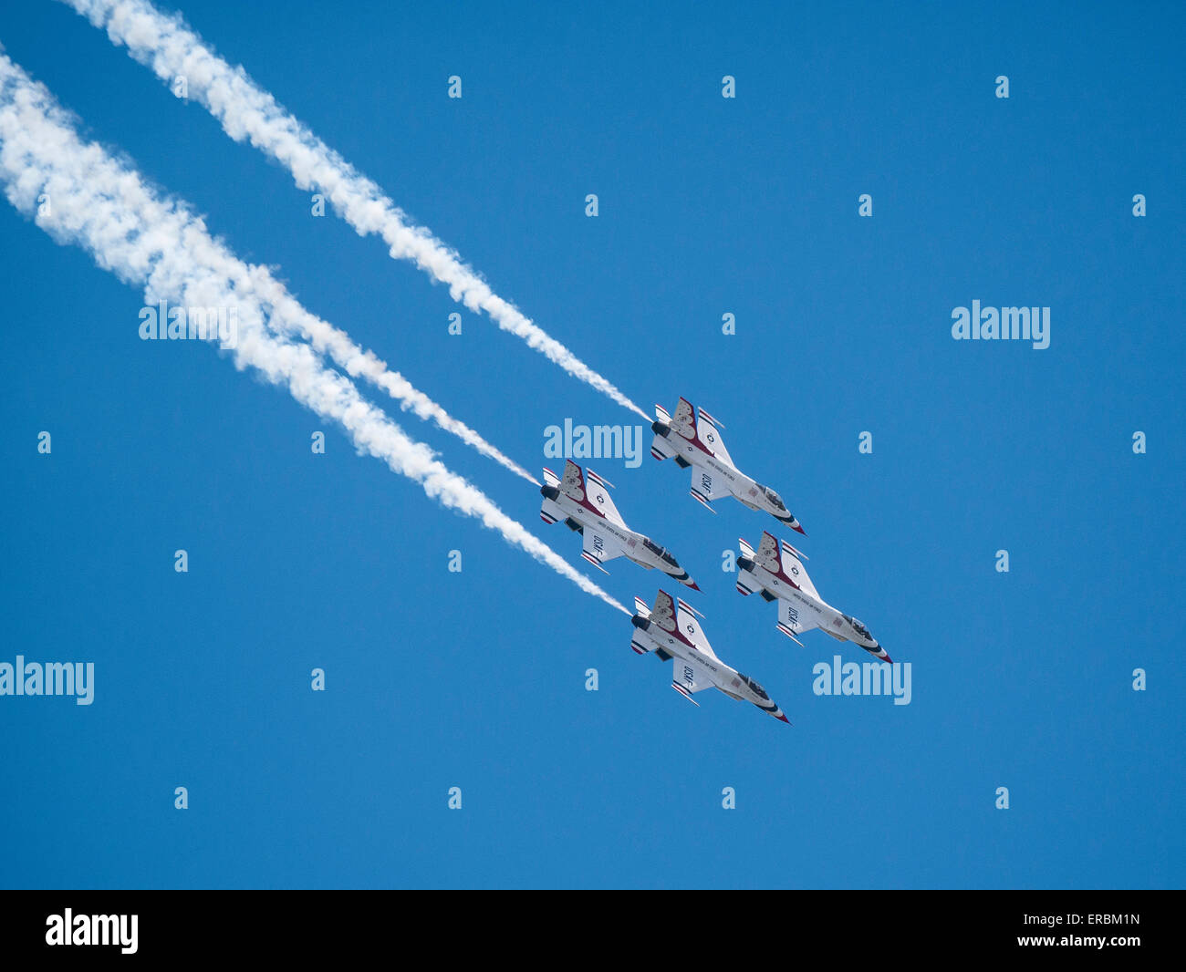USAF Thunderbirds im Flug, Rocky Mountain Air Show, Aurora Reservoir, Colorado. Stockfoto