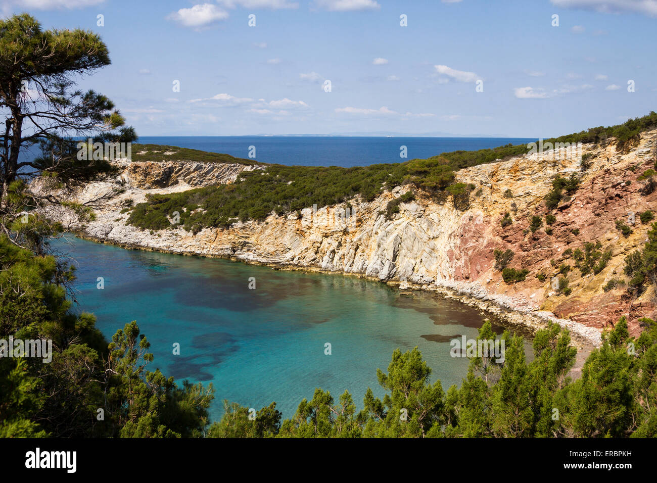 Die isolierten Strand von Agalipes, auf der Insel Skyros, Griechenland. Stockfoto