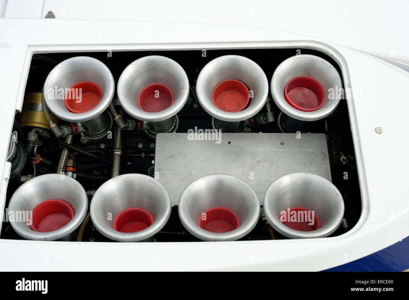 Lufteinlässe für V8 Motor racing Stockfoto