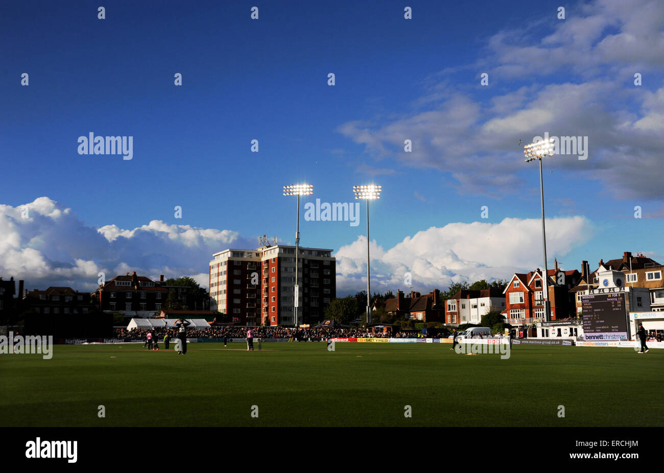 Flutlicht T20 Blast Cricket Match zwischen Sussex Sharks und Middlesex im Hove County Ground at Night UK Stockfoto