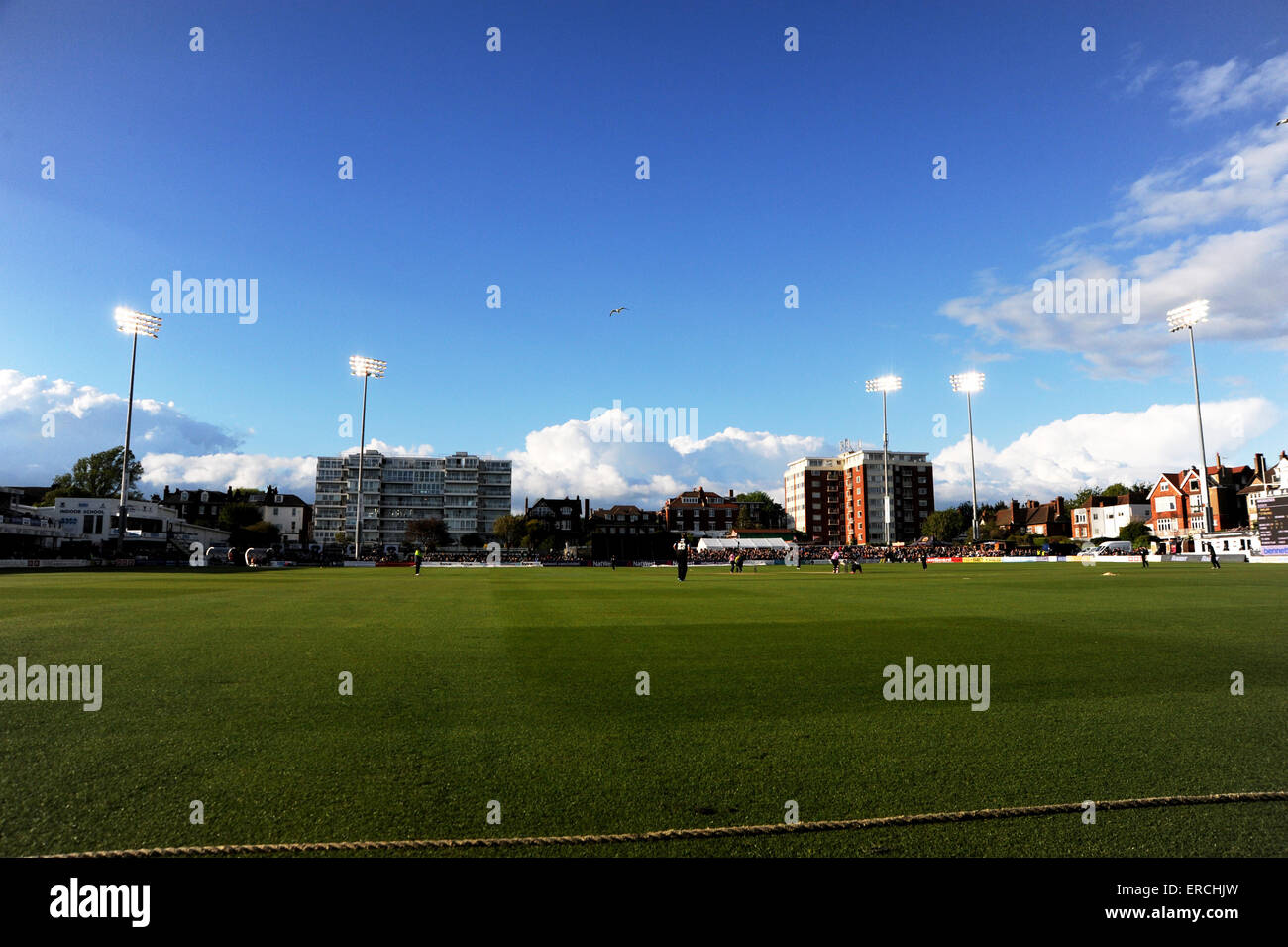 Flutlicht T20 Blast Cricket Match zwischen Sussex Sharks und Middlesex im Hove County Ground at Night UK Stockfoto
