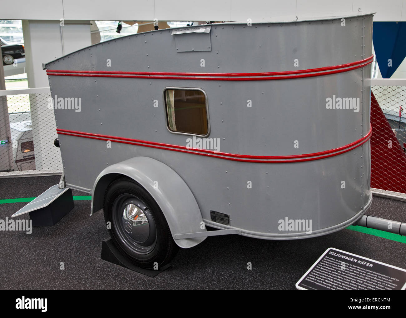 Volkswagen Käfer 1952 Wohnwagen, Erwin Hymer Museum, Bad Waldsee, Deutschland Stockfoto