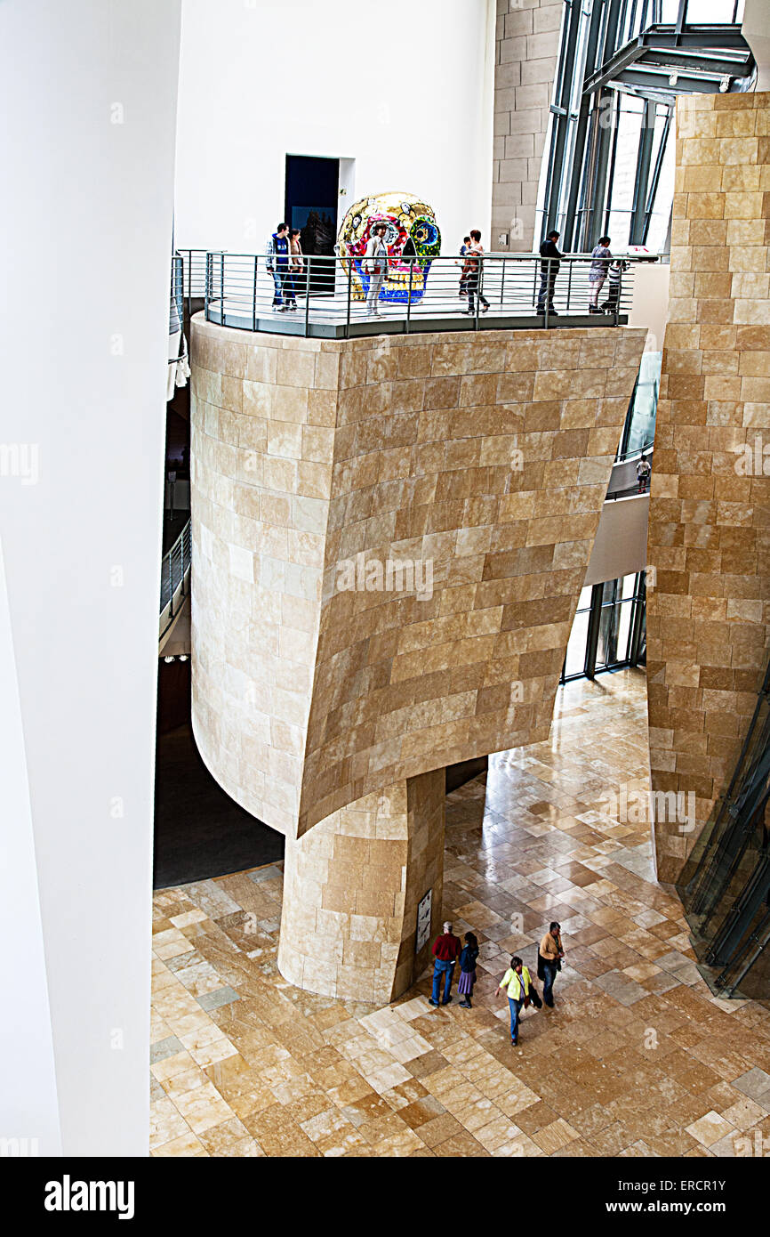 Interieur das Guggenheim-Museum Bilbao Stockfoto