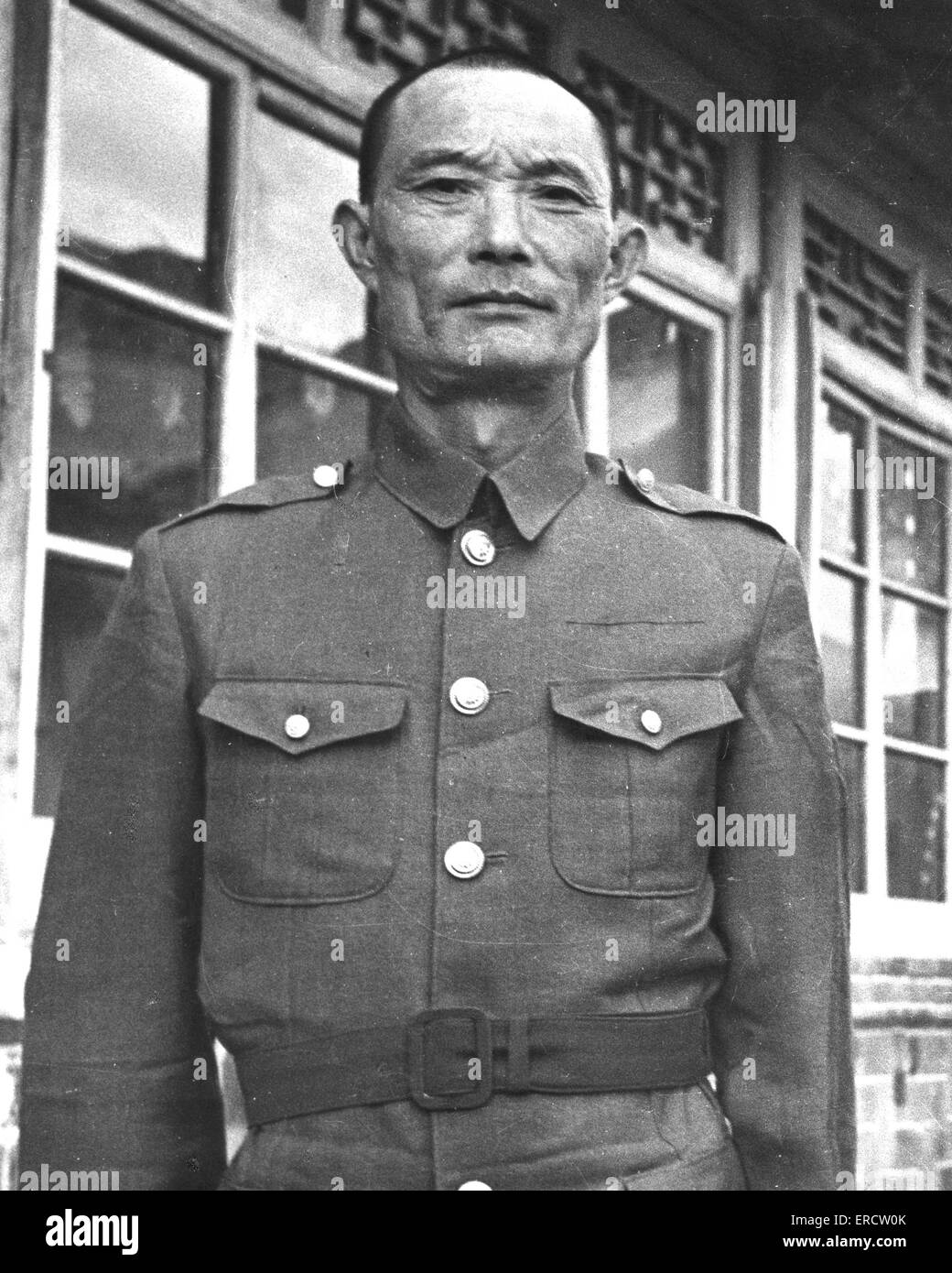SO LANG-FEN chinesische nationalistische Armee-General in seinem HQ in Changpe ca. 1947 Stockfoto
