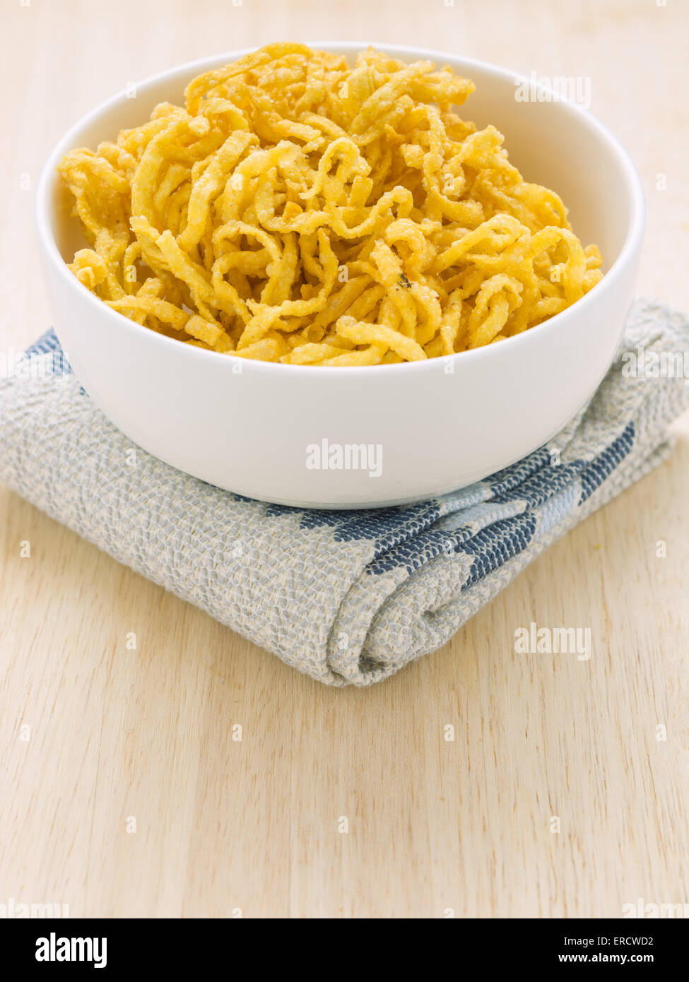 Gebratene Nudeln mit Schweinefleisch und broccoli Stockfoto