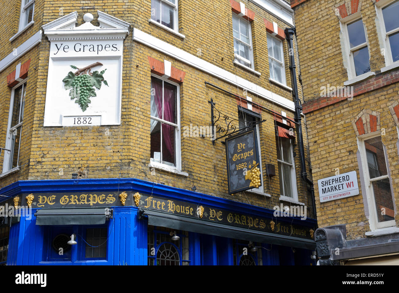 'Ye Trauben' einer berühmten Gastwirtschaft in London, England, Vereinigtes Königreich. Stockfoto