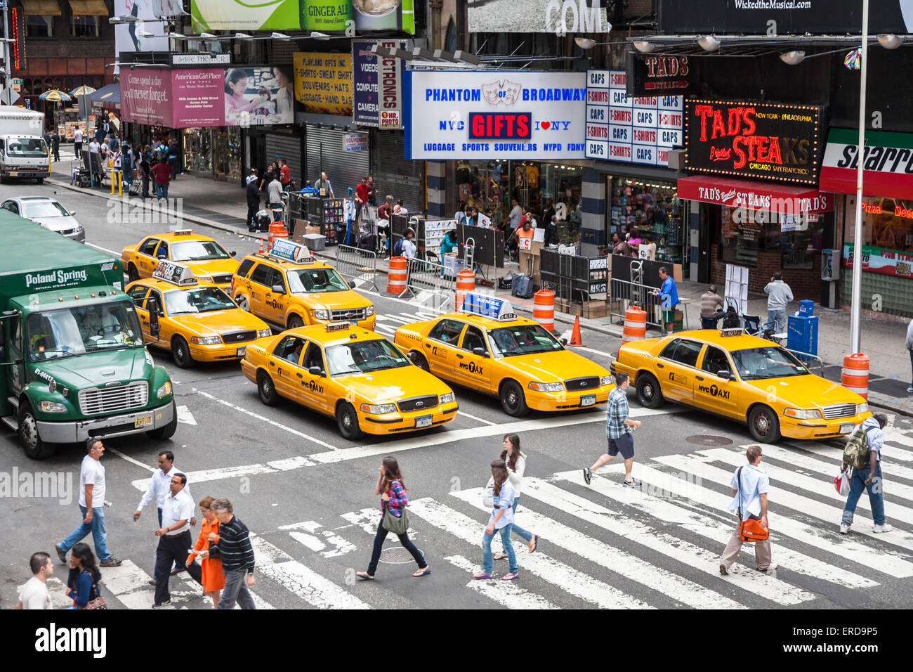 Gelbe taxis taxifahrer cabs zeiten ikonischen new york -Fotos und ...