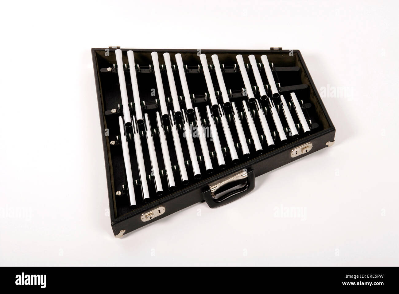 Tubaphone, abgestimmt Perkussion Instrument aus Metall Röhrchen und