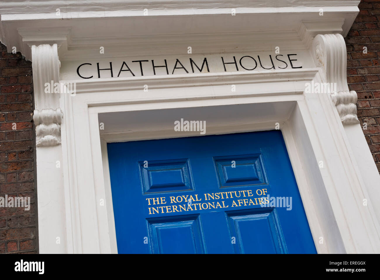 Tür und Zeichen von Chatham House, die Royal Institute of International Affairs Stockfoto