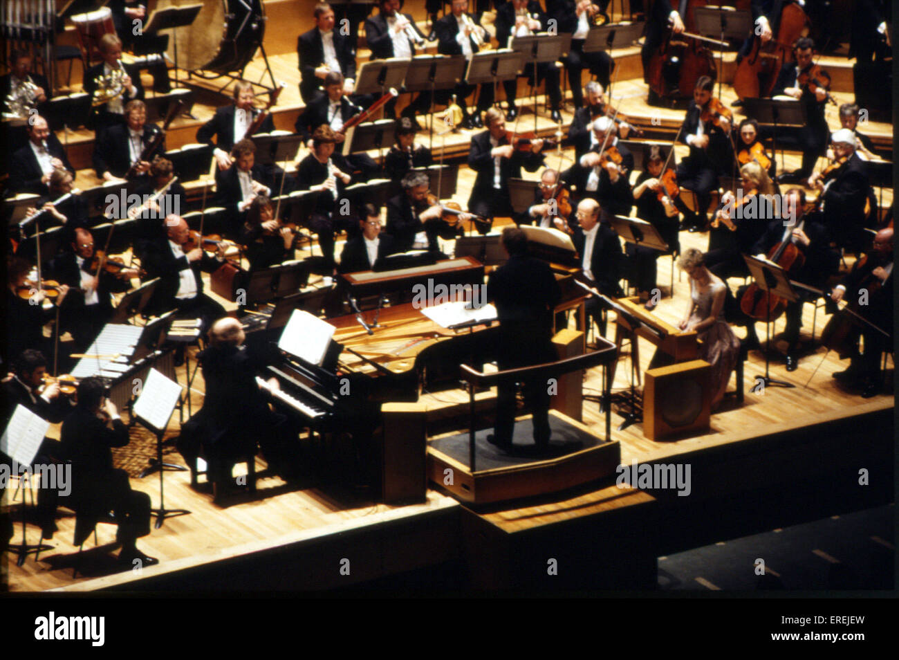 London Philharmonic Orchestra Konzert in der Royal Festival Hall, London mit Peter Donahoe und Cynthia Millar Stockfoto