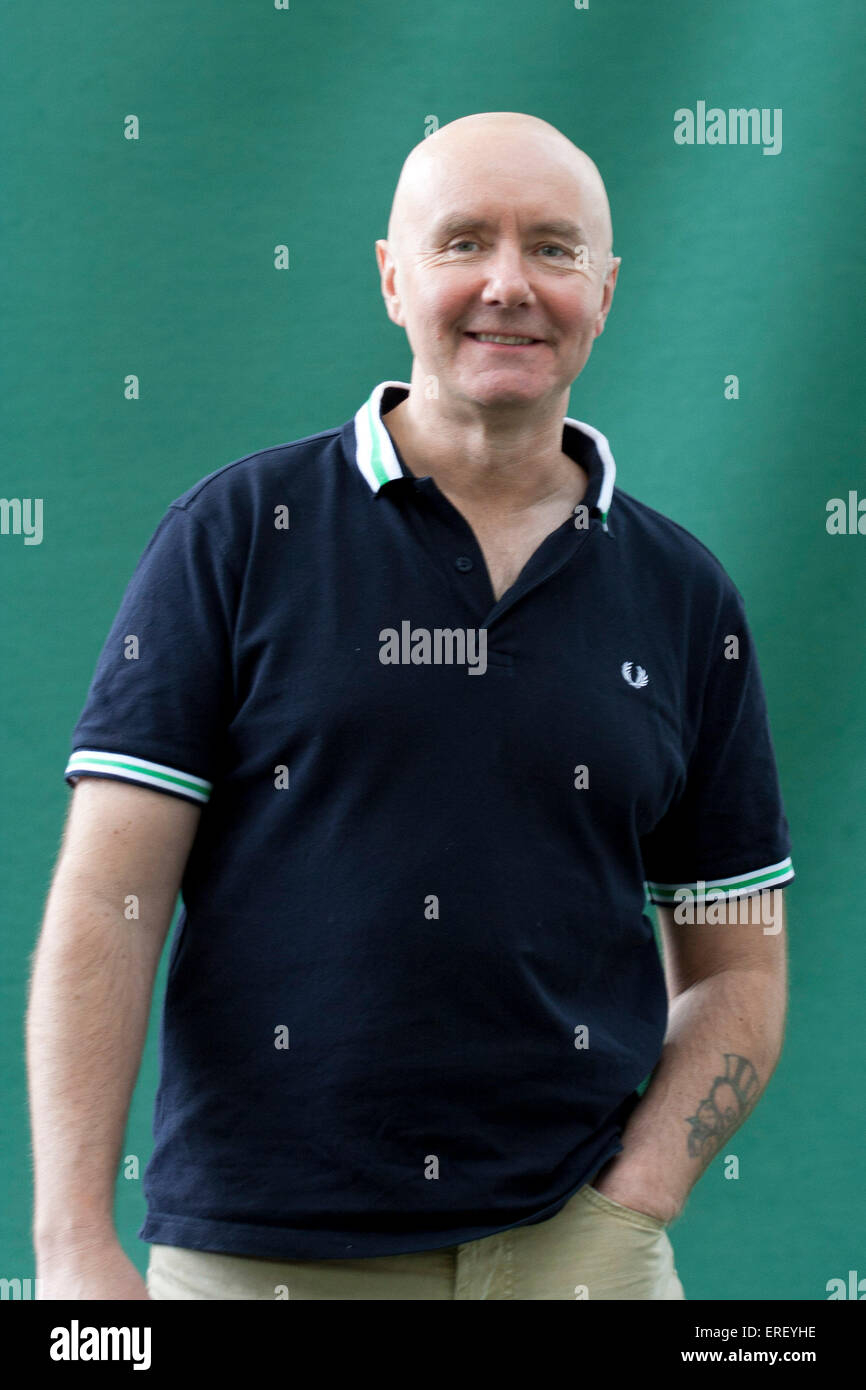 Irvine Welsh beim Edinburgh International Festival 2011 zu buchen. Schottischer Schriftsteller, berühmt für seinen Roman "Trainspotting": 27 Stockfoto