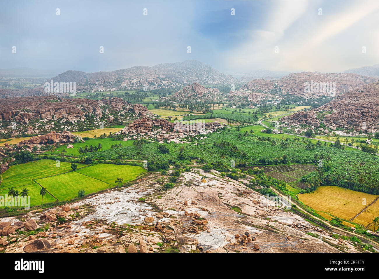 Alte indische Stadt Hampi Ruinen aus Sicht. Karnataka, Indien Stockfoto