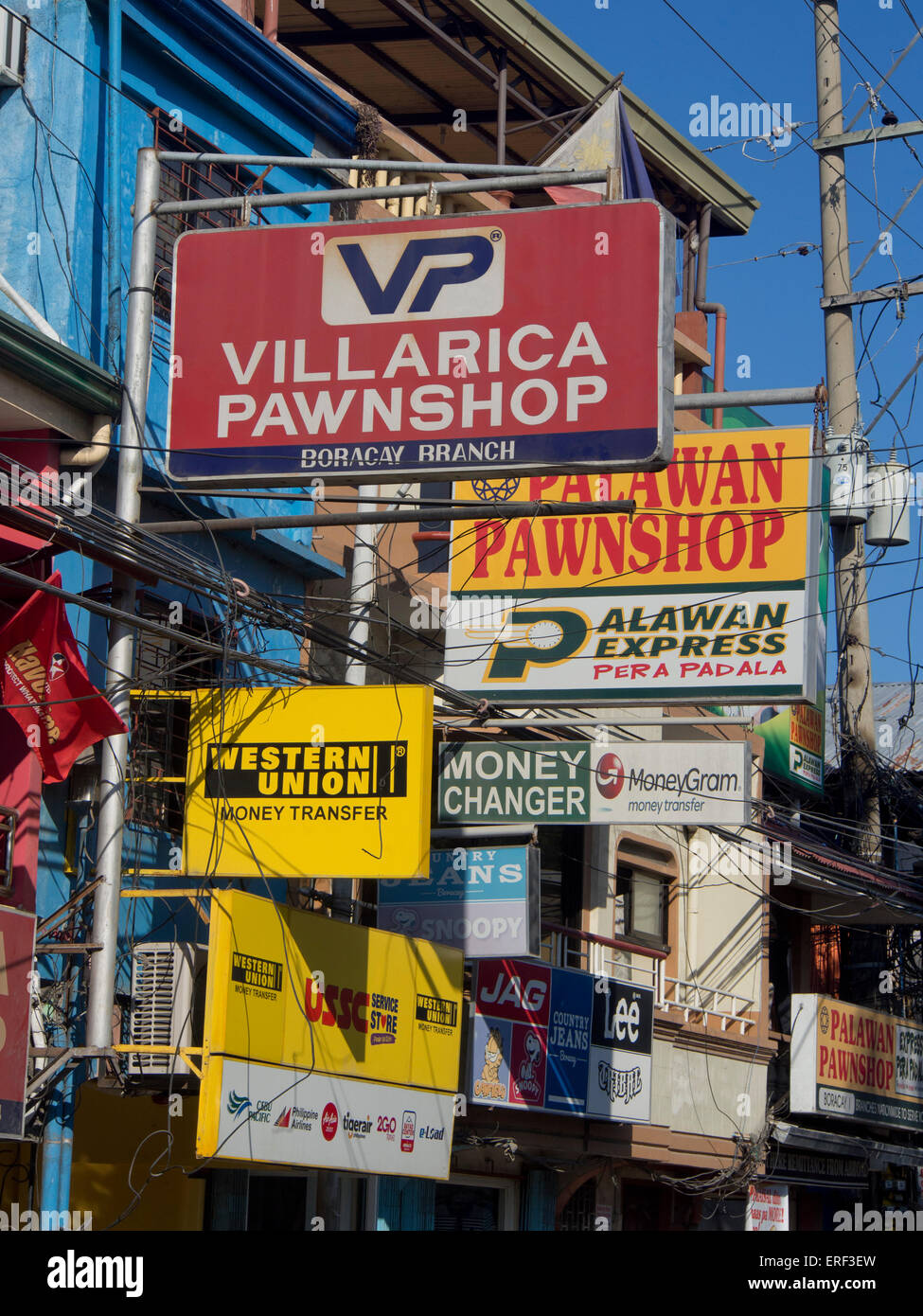 Pfandleiher und Geld Überweisung Orte in Boracay, Philippinen Stockfoto