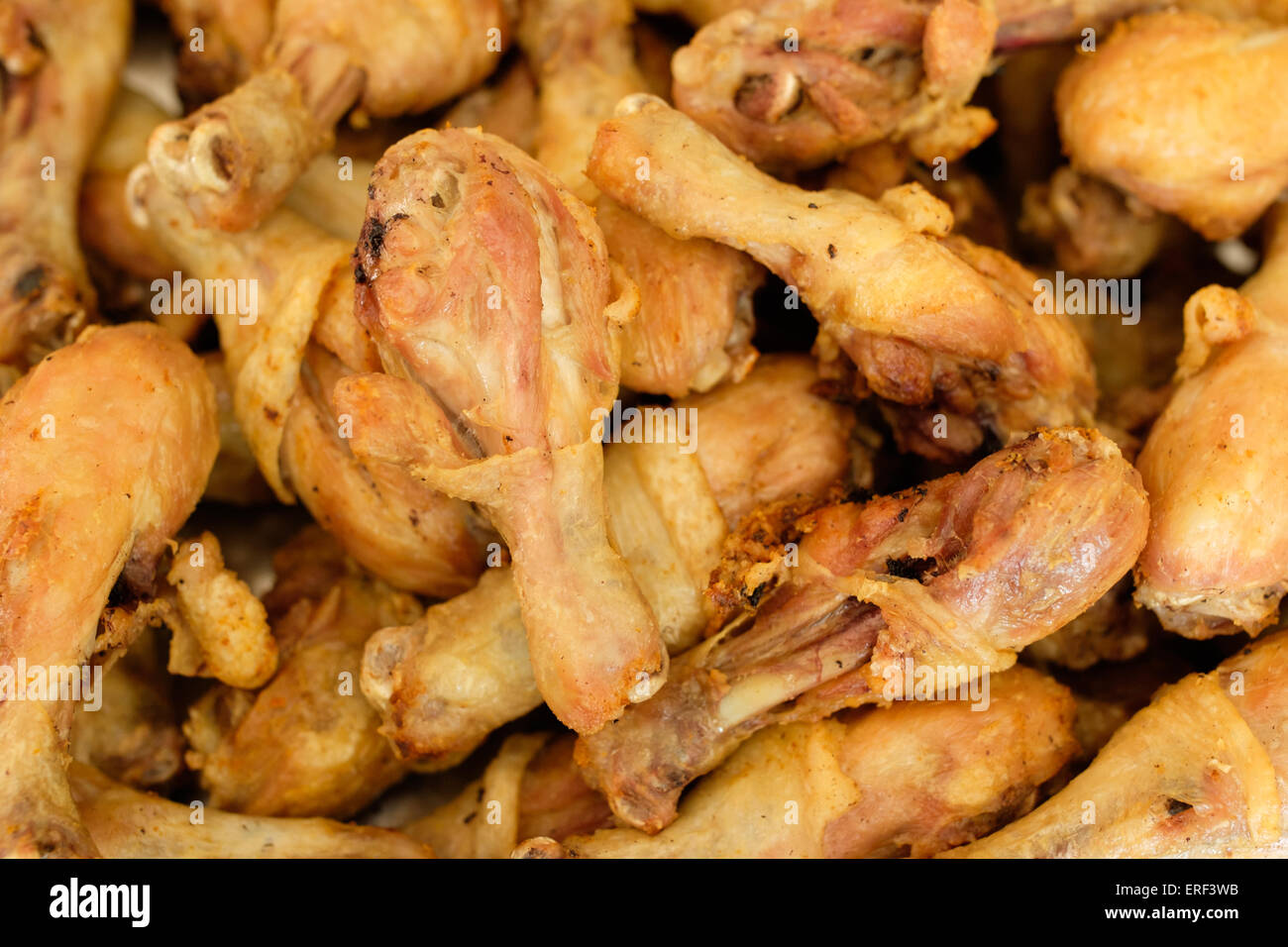 Gebratene Hähnchenschenkel Stockfoto