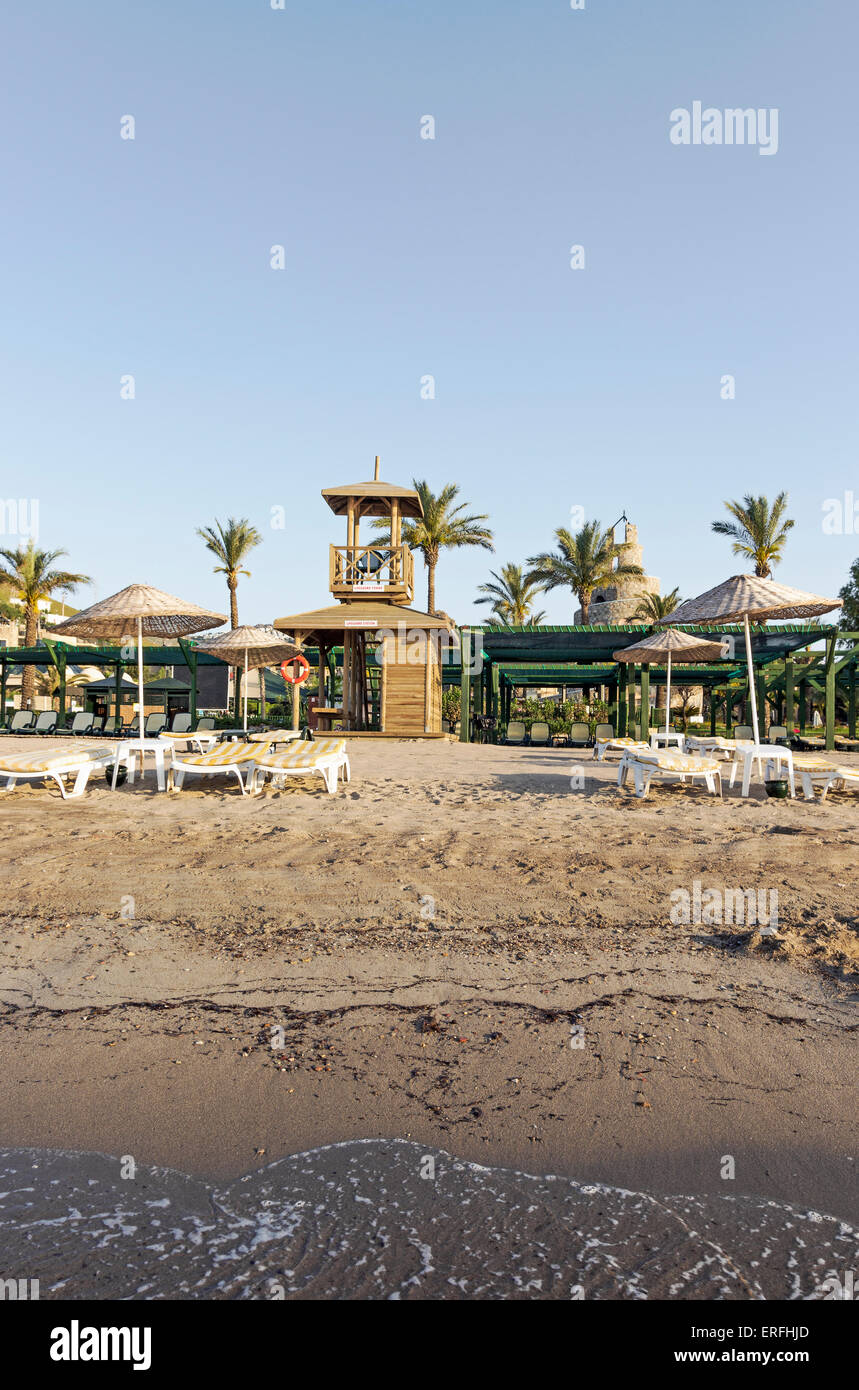 Am frühen Morgen runden Ägäische Meer Strand im Bodrum Imperial Hotel in Turgutreis-Region der Türkei. Stockfoto