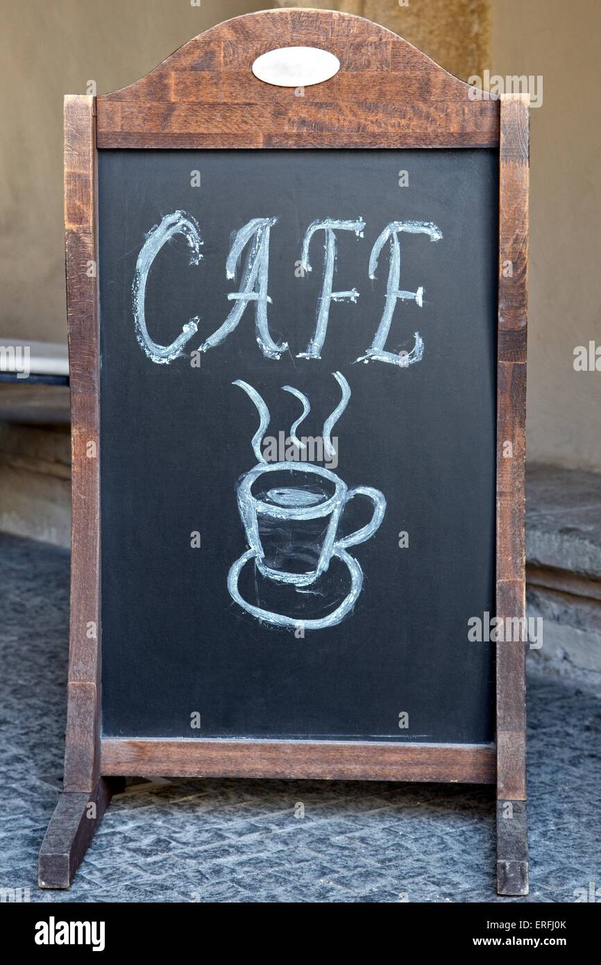 Cafe / Kaffee - Inschrift auf Tafel Stockfoto