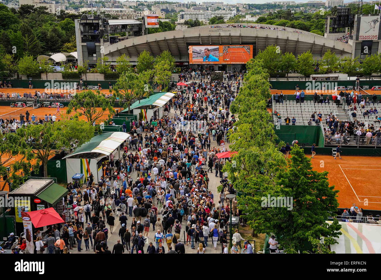 Abbildung Gerichte Anhänge/Court Suzanne Lenglen - 28.05.2015 - Jour 5 - Roland Garros 2015.Photo: Nolwenn Le Gouic/Icon Sport Stockfoto