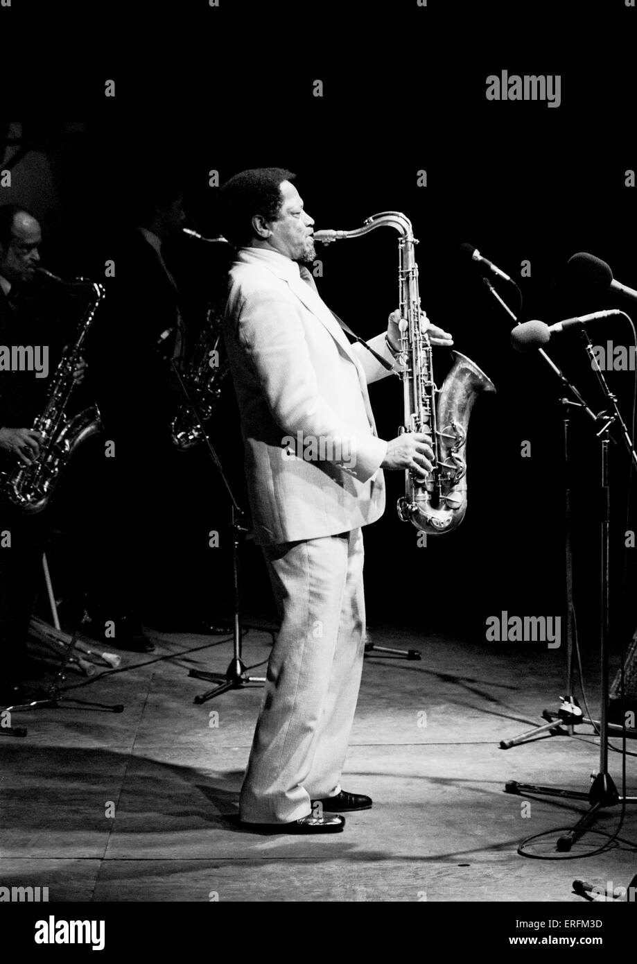 Illinois Jacquet - Porträt der amerikanischen jazz-Saxophonist beim 1981 Capital Radio Jazz Festival in Knebworth. 31. Oktober 1922 - 22. Juli 2004. Pionier der hupenden Tenorsaxophon. Stockfoto