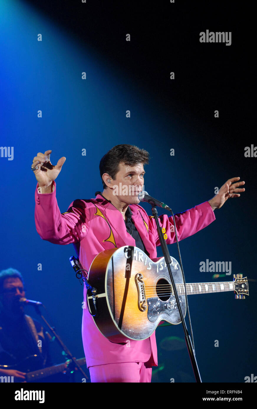 Chris Isaak - Porträt der amerikanische Sänger und Songwriter im Hammersmith Apollo, London, UK, 20. April 2007 durchführen. 26. Juni 1956. Stockfoto