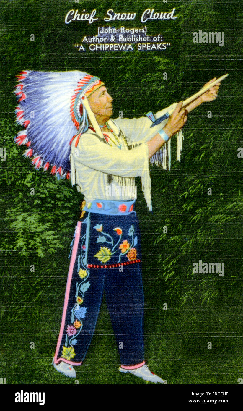 Chief Schneewolke, Chef der Chippewa Stämme im Norden von Minnesota, USA. Bildunterschrift lautet: "Chief Snow Cloud (John Rogers) Autor und Herausgeber von"A CHIPPEWA SPEAKS"". Aus der Serie "Tichnor Qualität Views", gemacht von Tichnor Bros. Inc., Boston, Massachusetts. Stockfoto