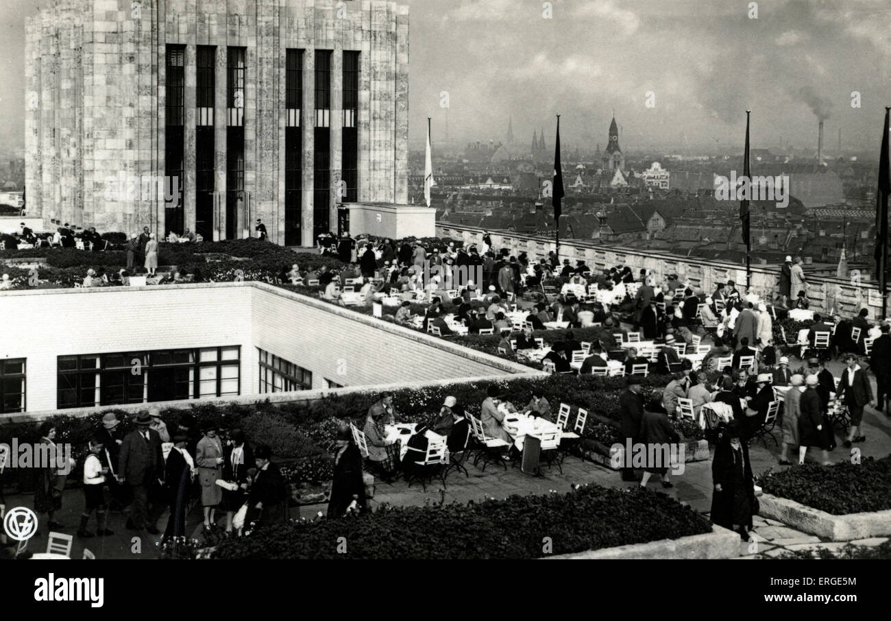 Rudolph Karstadt AG, Hermannplatz, Berlin. Kaufhaus in Kette gegründet von deutschen Unternehmer Rudolph Karstadt (1856-1944). Stockfoto