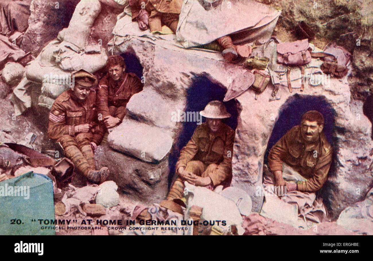 1. Weltkrieg: "Tommy" zu Hause in deutschen Einbäume. Auf Postkarte veröffentlicht offizielle Krieg zu fotografieren. Serie III. Nr. 2. Tommy, Stockfoto