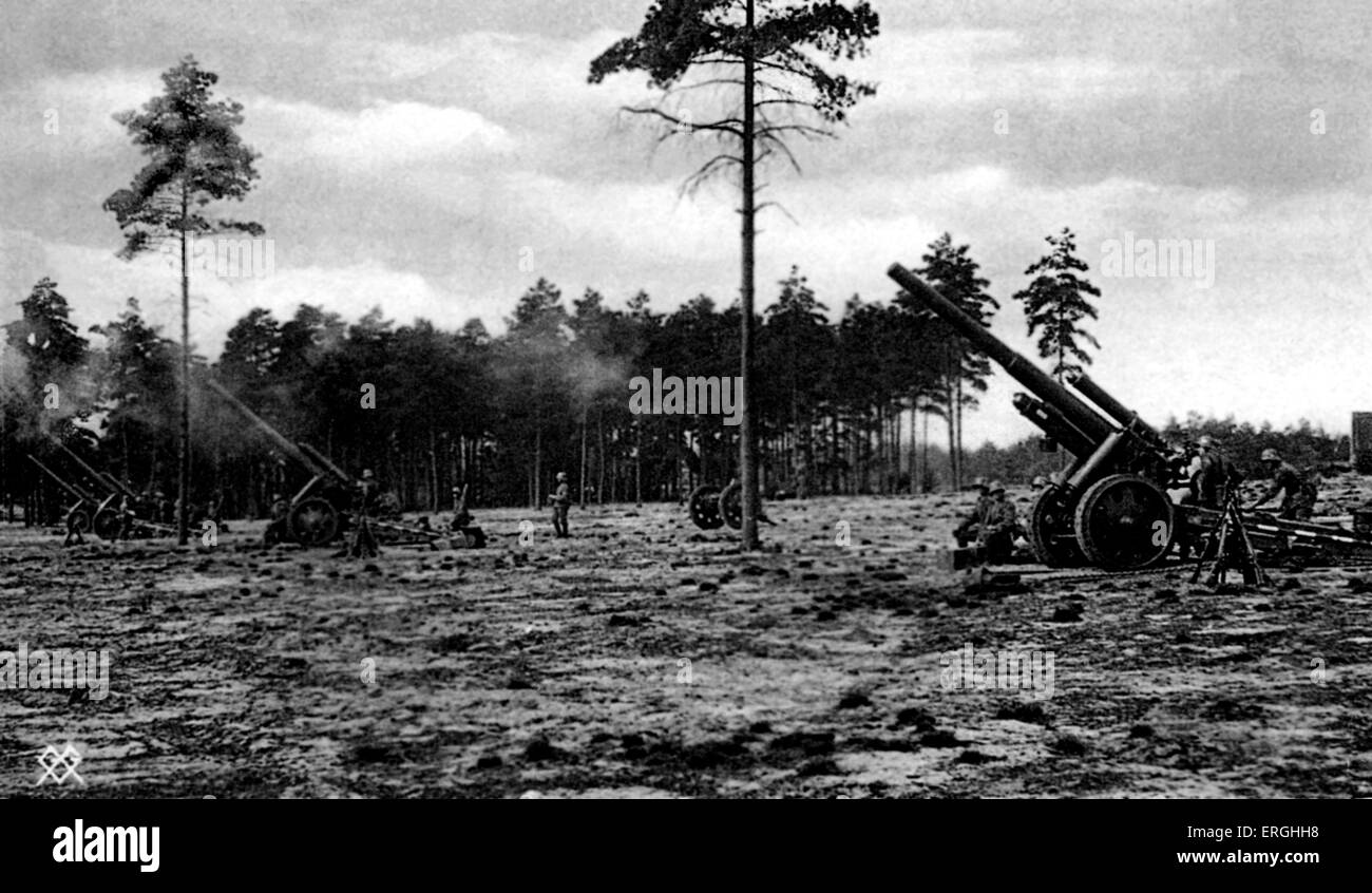 2. Weltkrieg: Deutsche Batterie Salvo.  Deutsche Propaganda Postkarte. Titel (Deutsch): "Batterie Salvo".   Wehrmacht Bild Stockfoto