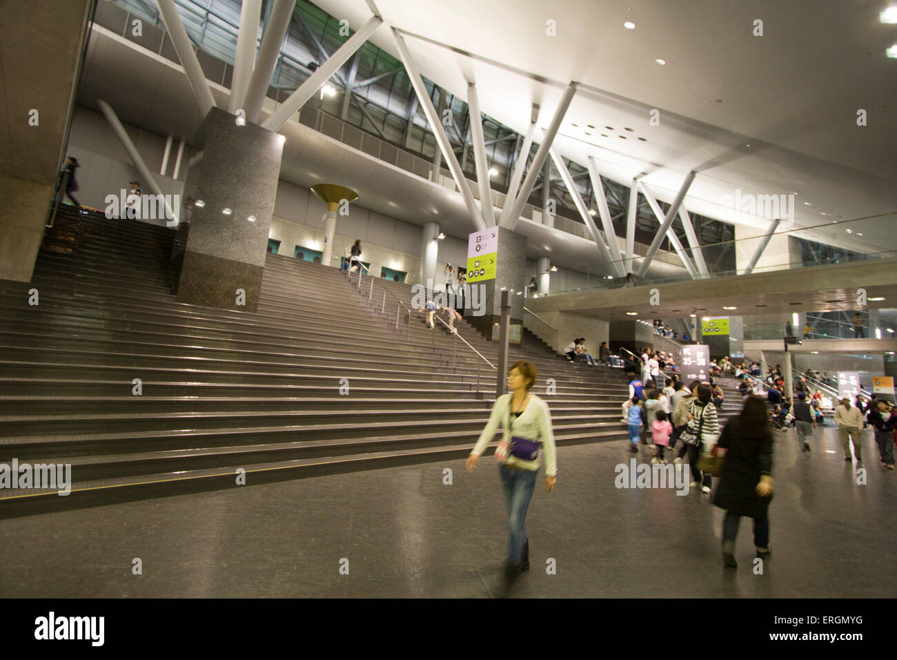 Im Inneren der Sapporo Dome in Sapporo, Hokkaido-Heimat der Hokkaido Nippon Ham Fighters, eine professionelle Baseball-Team. Stockfoto
